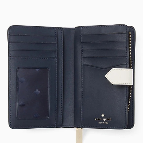 Kate Spade staci medium compact bifold wallet
POOLSIDE MULTI - Picture 2 of 16